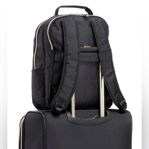 New Kenneth Cole Reaction Chelsea Women's Chevron Quilted 15-Inch Laptop - Picture 4 of 5